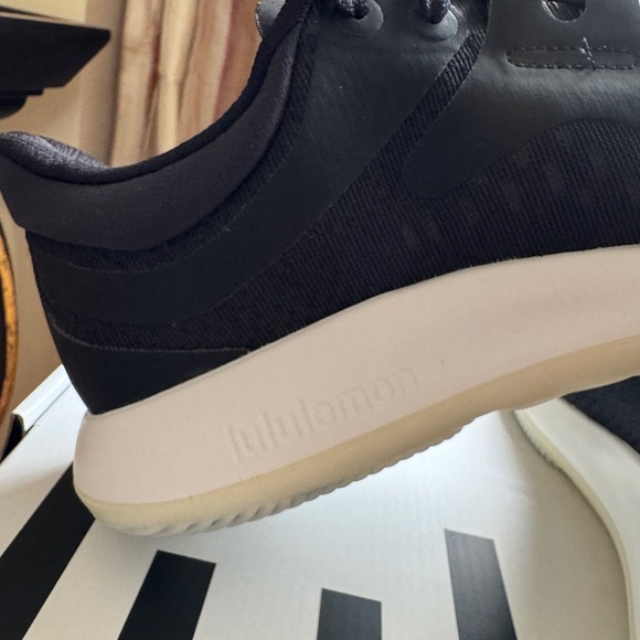 Lululemon Athletica Black Athletic Shoes Sleek Design - Picture 10 of 13